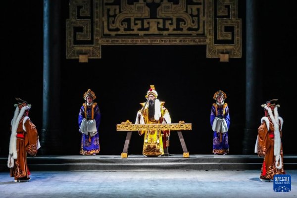 淘配网 京剧《凉州辞》在兰州首演